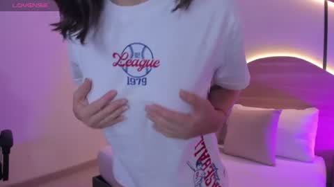 M A R I N online show from August 10, 8:43 pm