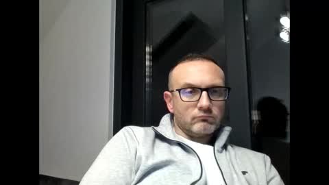 mario_300 online show from February 21, 10:08 pm