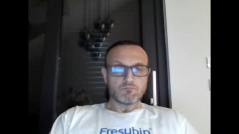 mario_300 online show from March 25, 10:05 pm