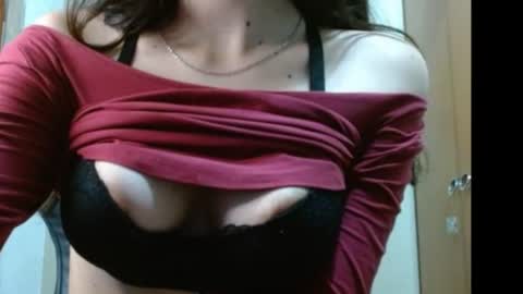 Mari online show from August 31, 10:43 pm