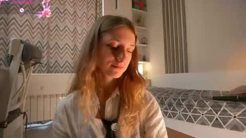 Kate online show from August 12, 5:21 am