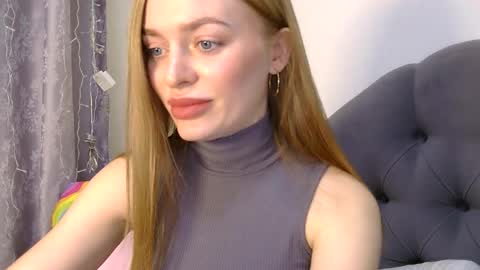 marivelli online show from March 29, 1:24 am