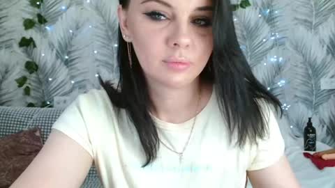  Mariapip  online show from June 6, 5:30 pm