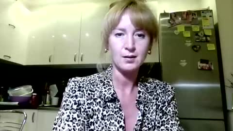 MarizaFouset online show from July 24, 9:40 pm