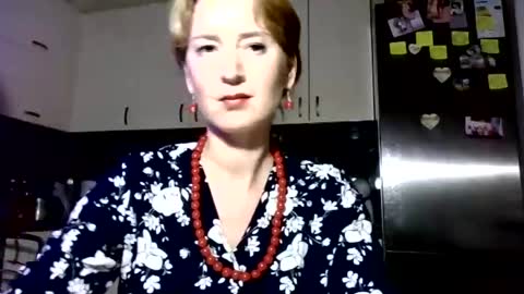 MarizaFouset online show from July 28, 9:54 pm