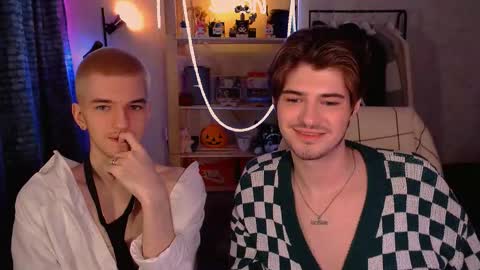 Mark online show from March 19, 4:43 pm