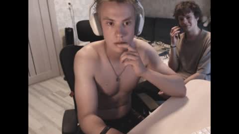mark_wing online show from August 10, 4:52 pm