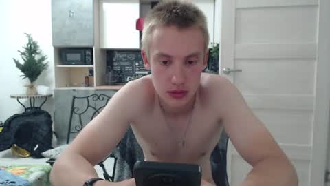 mark_wing online show from August 13, 8:45 pm