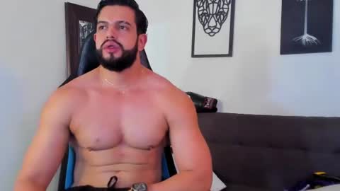 mark_x23 online show from August 6, 12:48 pm