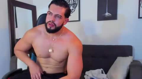 mark_x23 online show from August 7, 5:40 am