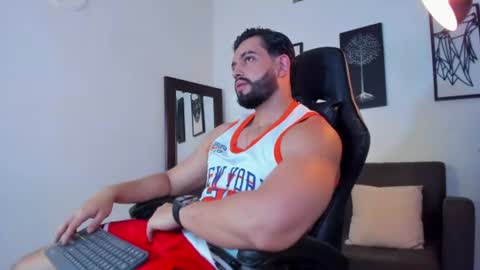 mark_x23 online show from August 11, 4:25 am