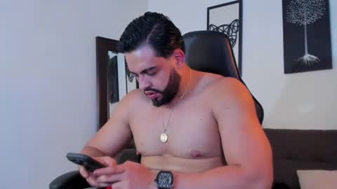 mark_x23 online show from August 11, 6:37 am