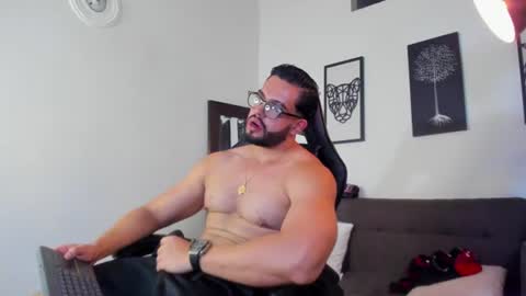 mark_x23 online show from August 15, 3:32 am