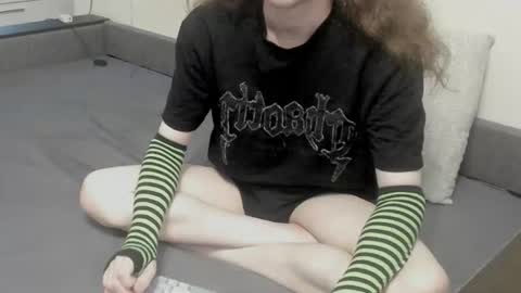 Mark online show from June 26, 8:34 pm