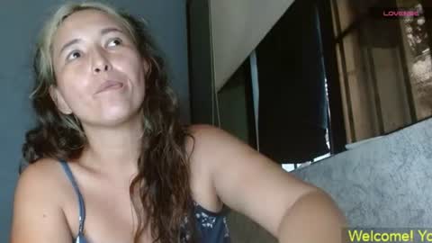 marly7890 online show from July 23, 10:12 pm