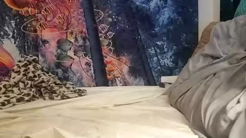 Maroon Lagoon online show from August 2, 5:36 am