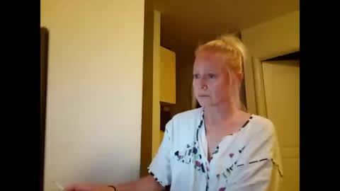 MarryGoRound online show from July 9, 10:37 pm