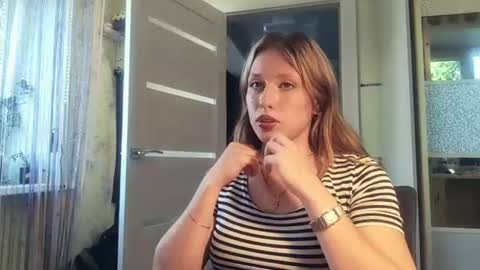 Amel online show from August 9, 1:01 pm
