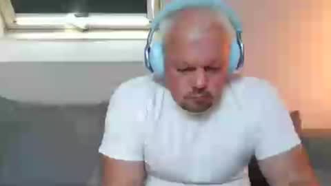 mars0481 online show from July 22, 3:03 pm