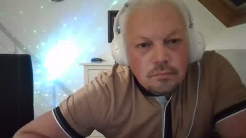 mars0481 online show from July 30, 10:27 pm