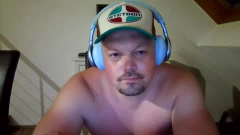mars0481 online show from August 6, 9:58 pm