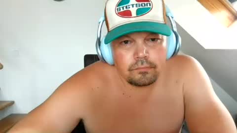 mars0481 online show from August 15, 1:37 pm