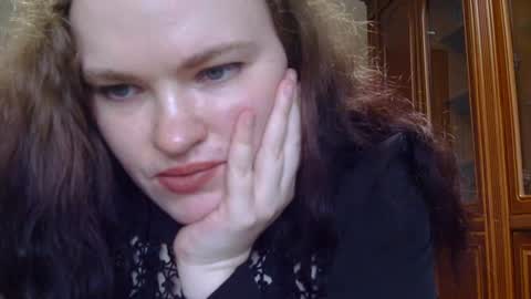 marshmellowsofia online show from July 26, 5:56 am