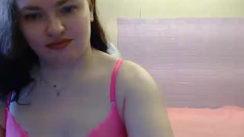 marshmellowsofia online show from August 11, 6:15 am