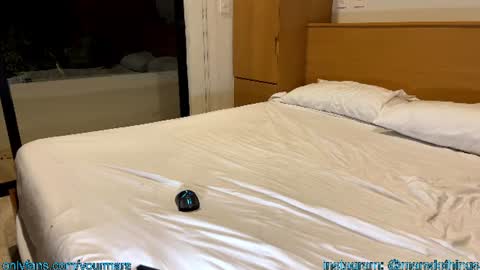 marsloveyou online show from July 26, 1:10 am