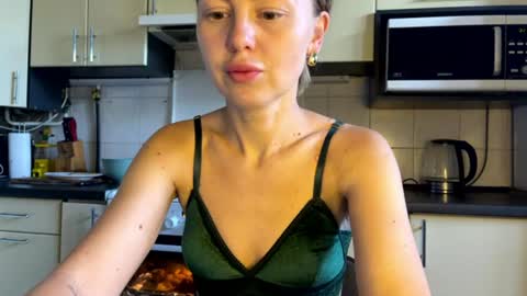 Marta online show from August 15, 1:48 pm