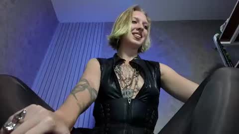 Martha online show from August 9, 1:12 pm