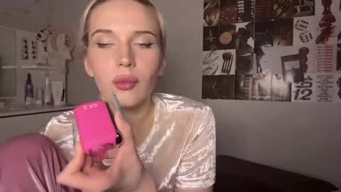 Charlotte online show from August 6, 8:41 pm
