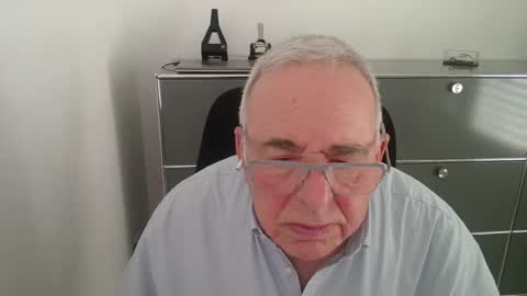 martin_1947 online show from August 2, 12:12 pm