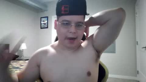 martin_militaryboy online show from May 30, 5:32 am