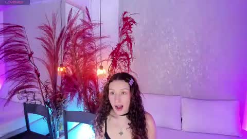 martina_adams online show from July 12, 3:40 pm