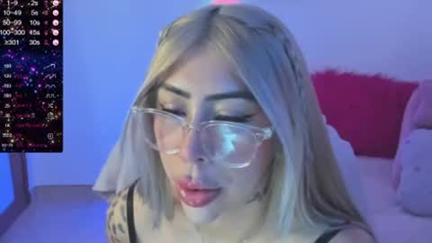 Martina online show from August 14, 9:29 pm