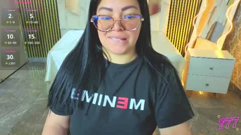 Hey im martina online show from August 11, 4:14 am