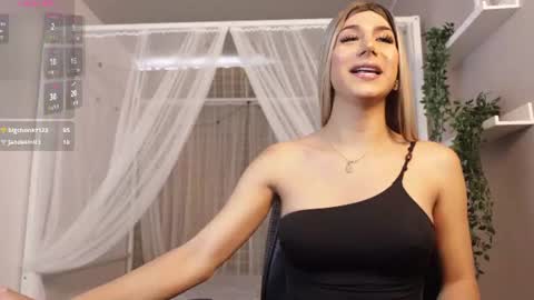 martinaa_rose online show from August 7, 3:01 pm