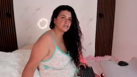Martina online show from August 9, 12:50 pm