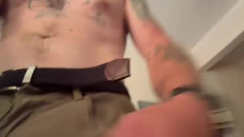 martindalien online show from August 6, 9:47 pm