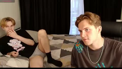 martintw_17 online show from June 15, 5:00 pm