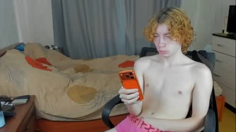 martintw_17 online show from July 17, 6:35 am