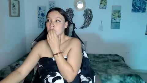 Mariana online show from August 4, 8:22 am