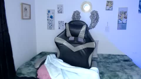 mariana online show from August 14, 10:52 am