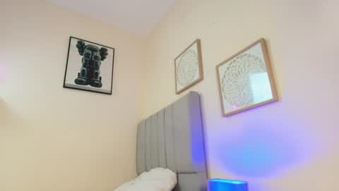 mary_cute9 online show from August 5, 4:38 pm