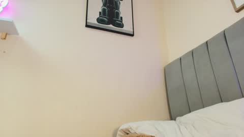 mary_cute9 online show from August 10, 6:42 pm