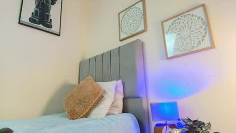 mary_cute9 online show from August 13, 12:08 pm