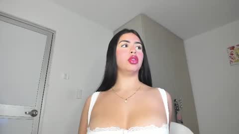 MARY  model independient online show from July 29, 8:16 pm
