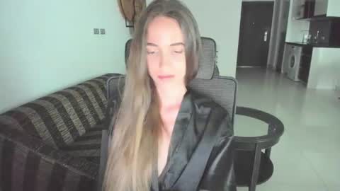 Mary Jane online show from August 11, 5:42 am