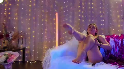 Julia online show from July 12, 9:54 pm